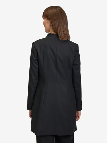 Blazer Betty Barclay en noir : devant