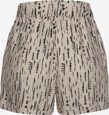 s.Oliver Loosefit Shorts in Beige