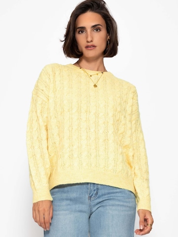 SASSYCLASSY Sweater in Yellow