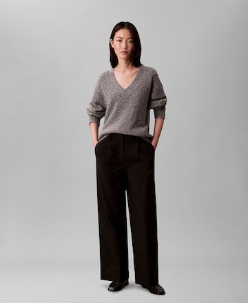 Pull-over Calvin Klein Jeans en gris