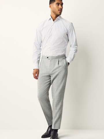 Next Regular Hose in Grau: Vorderseite