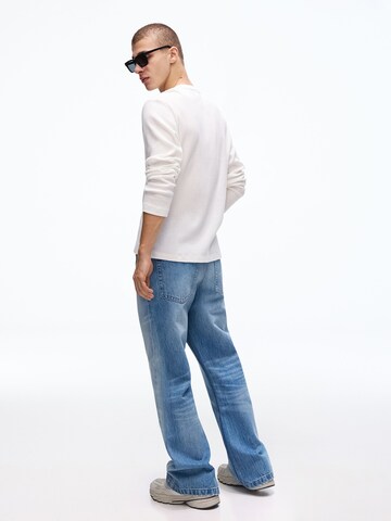 Bershka Flared Jeans in Blue
