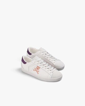 Baskets basses 'Henry' Scalpers en blanc