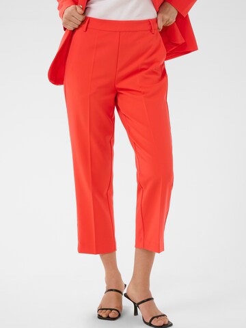 Kaffe Широка кройка Панталон с ръб 'KASakura' в червено: отпред