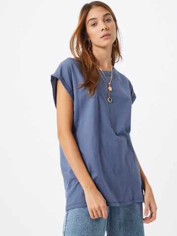 T-shirt Urban Classics en bleu : devant