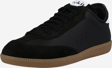 EKN Footwear Σνίκερ χαμηλό 'TSUGA' σε μαύρο: μπροστά