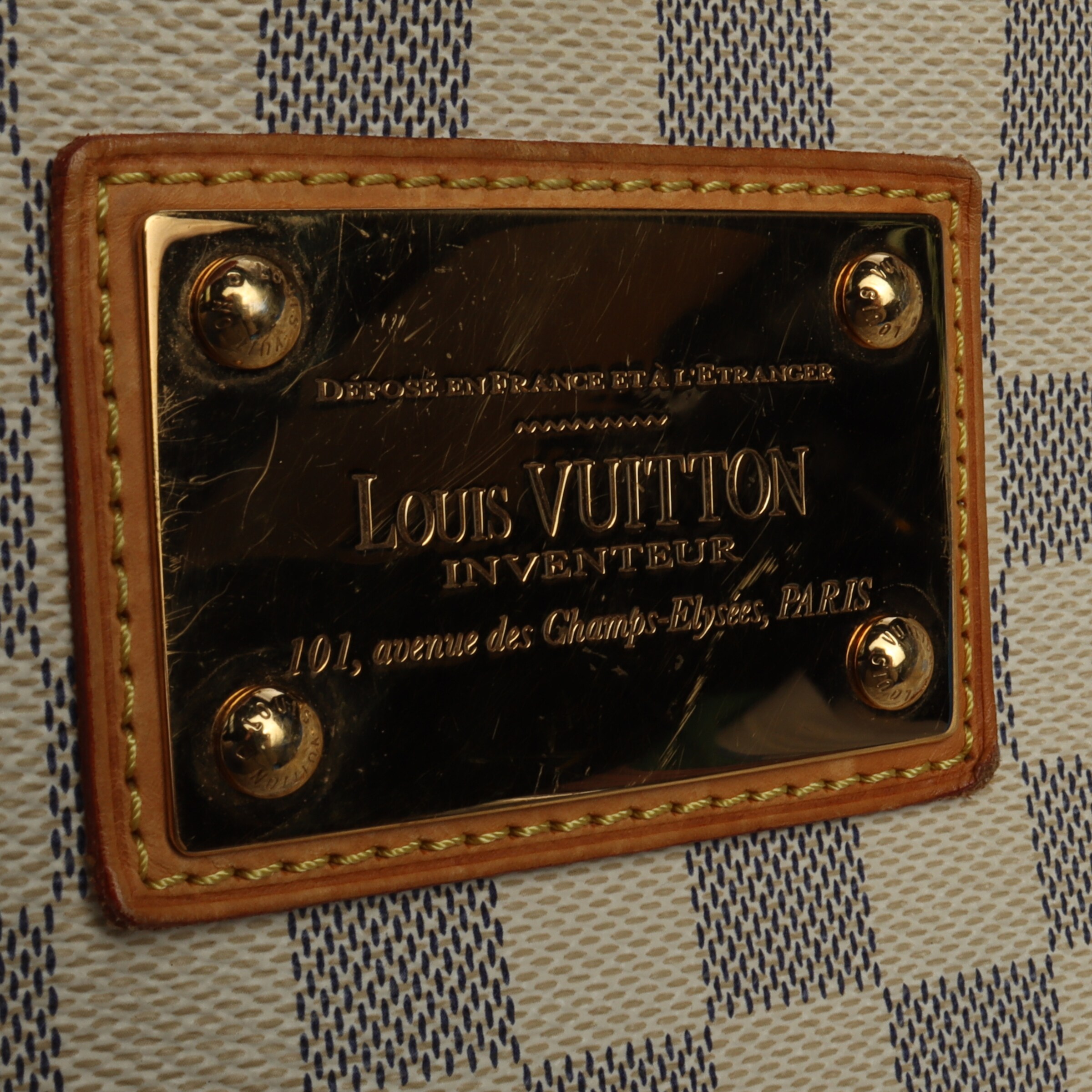 Louis Vuitton Bag in One size in Mixed colors