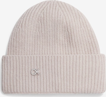 Calvin Klein Beanie in Grey: front