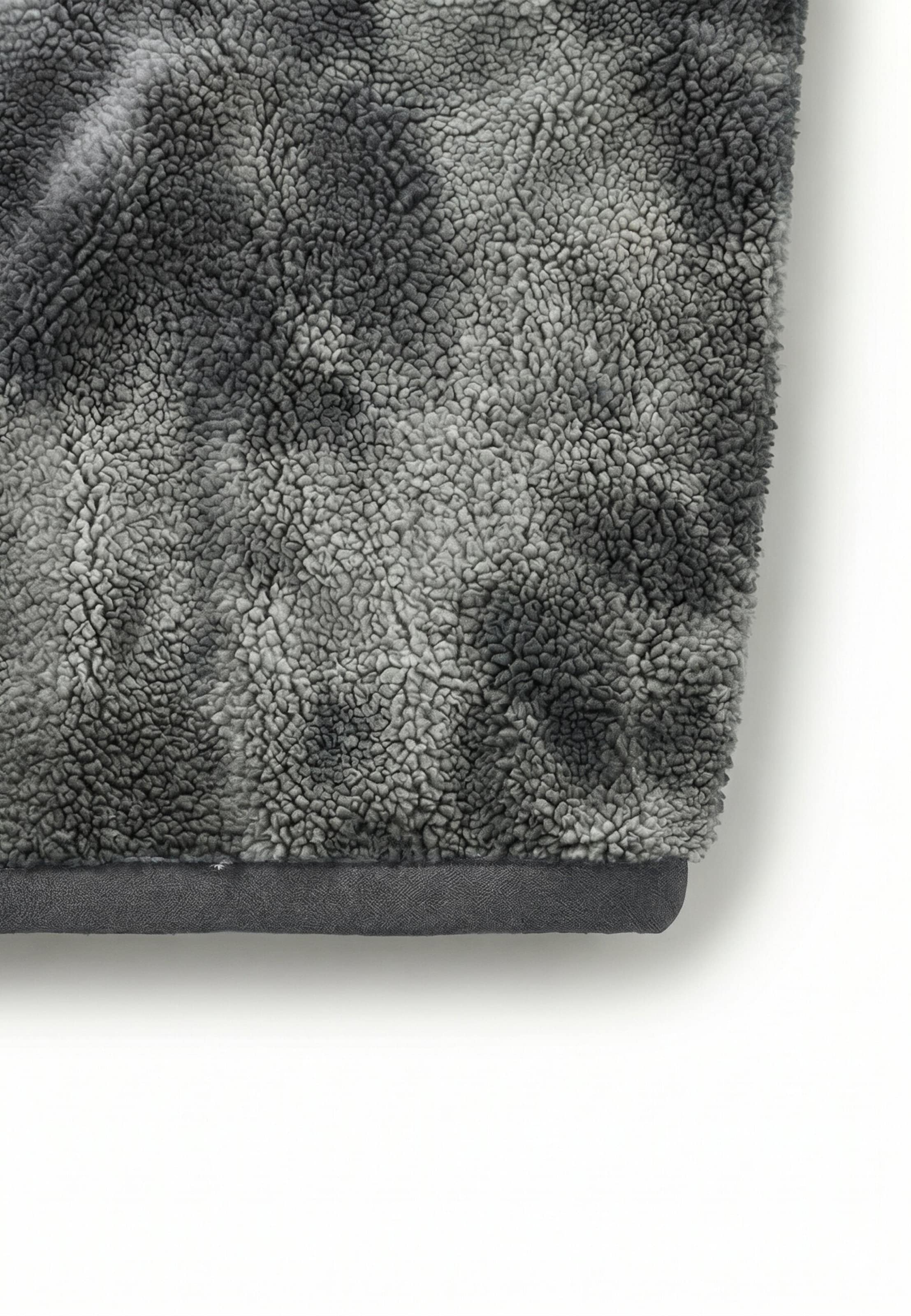 Giacca di pile di Urban Classics in grigio