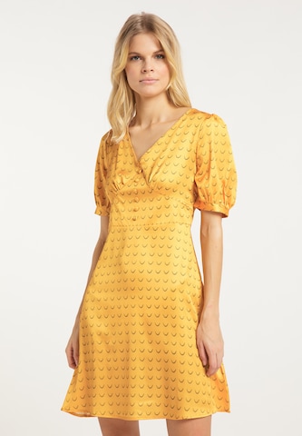 IZIA - Vestido camisero en amarillo: frente