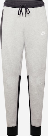 Nike SportswearSportske hlače 'TECH FLEECE' - siva boja: prednji dio