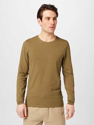 T-Shirt 'Theo' Casual Friday en vert : devant