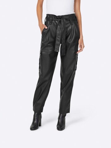 heine Loose fit Pleat-Front Pants in Black: front