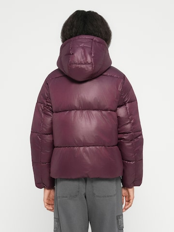 JDY Kurtka przejściowa 'JDYHARPER' w kolorze czerwony