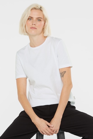 SENSES.THE LABEL Basic T-Shirt TA:TI in Weiß