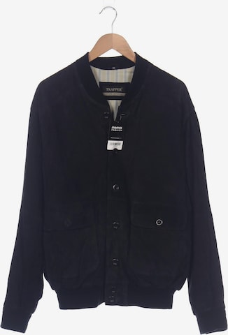 Trapper Jacke M-L in Schwarz: Vorderseite