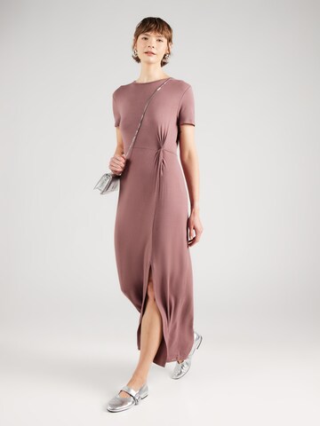Robe QS en marron