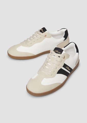 s.Oliver Sneaker in Beige