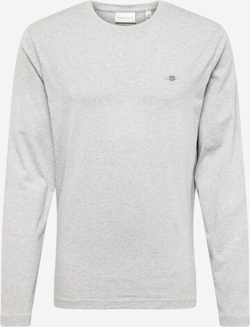 T-Shirt GANT en gris : devant