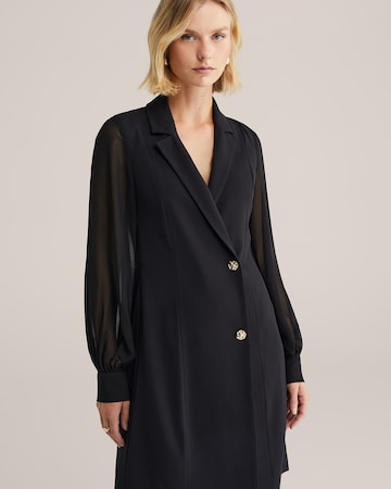 WE Fashion Košilové šaty – černá