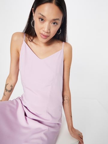 Robe d’été 'Agathe' ABOUT YOU en rose