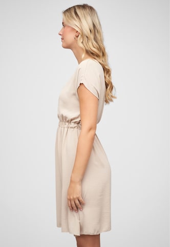 Robe Cloud5ive en beige