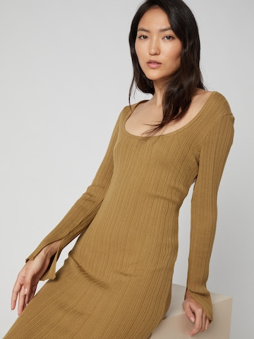 A LOT LESS Knit dress 'Arabella' in Green