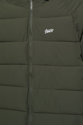 Pull&Bear Winterjas 'STWD' in Groen