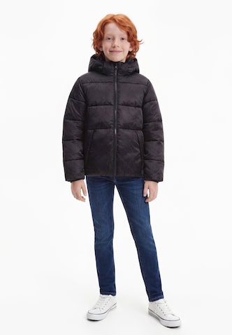Calvin Klein Jeans - Chaqueta de invierno en negro: frente