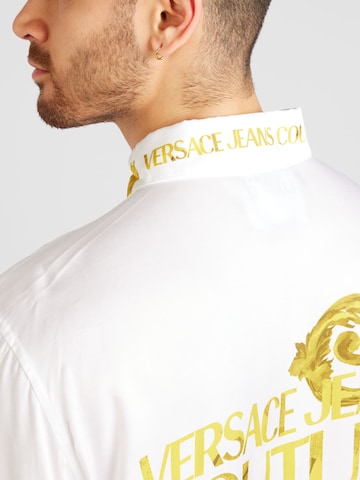 Versace Jeans Couture - Regular Fit Camisa '76UP200' em branco