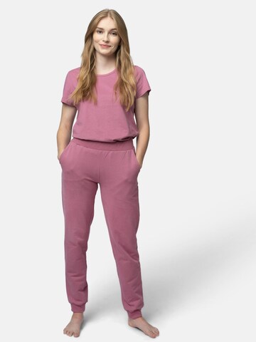 greenjama Tapered Pants in Purple: front