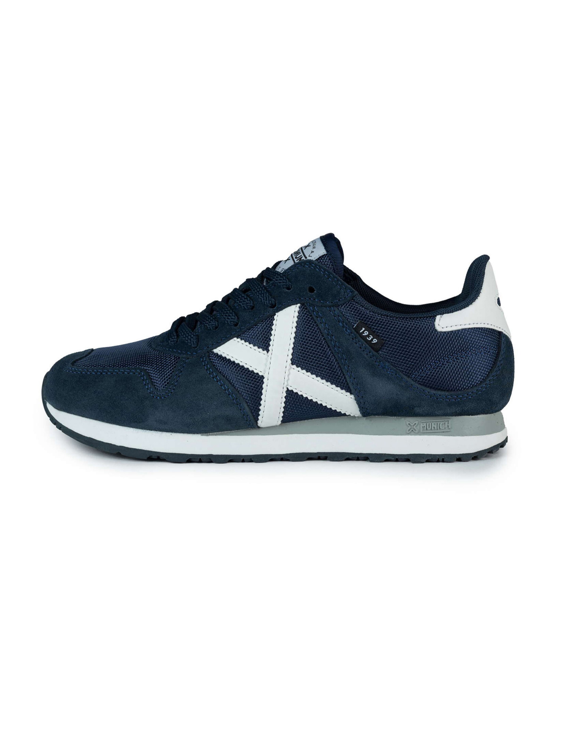 MUNICH Trainers 'MASSANA' in Blue: front