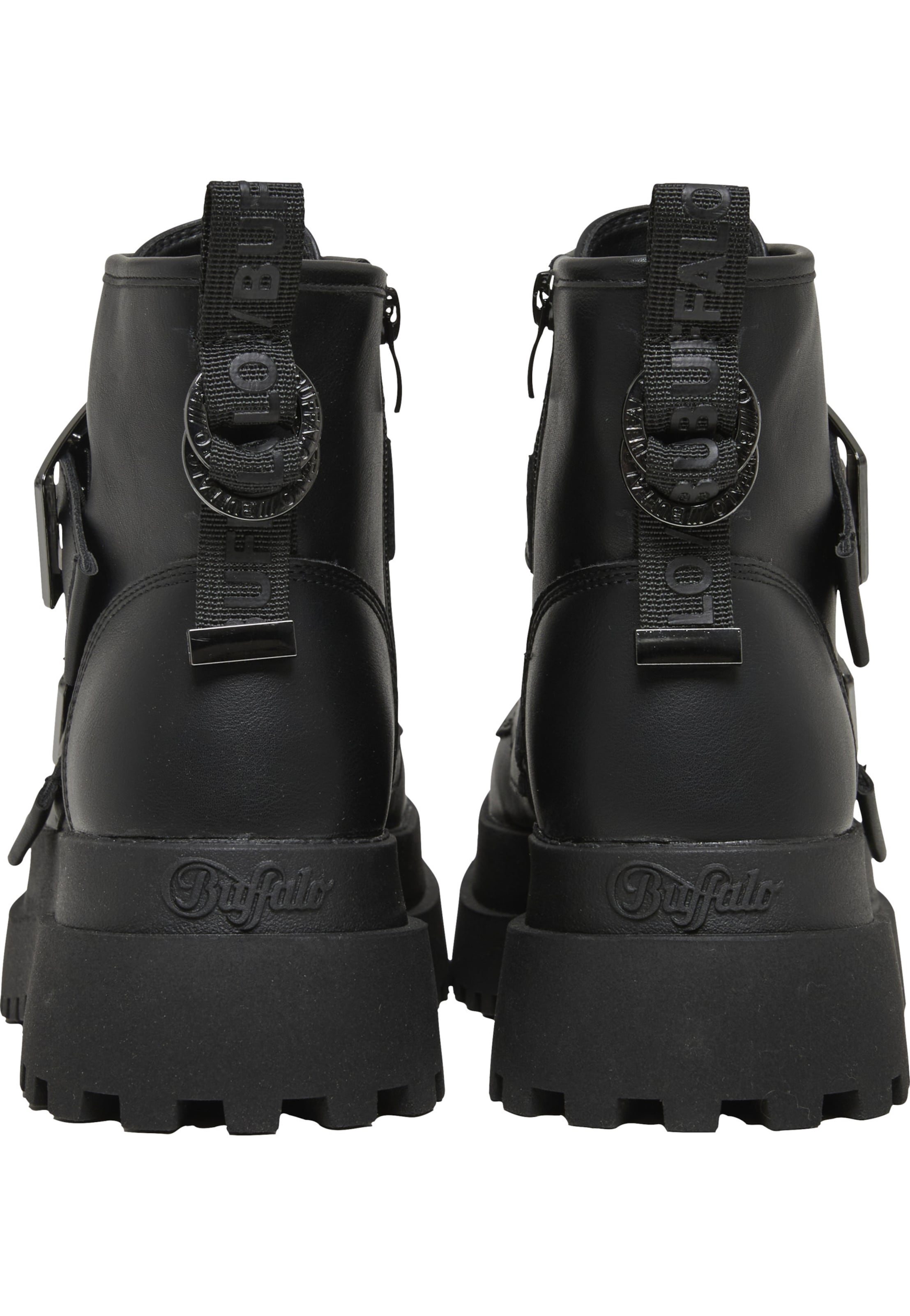 BUFFALO Boots 'Pluto' in Zwart