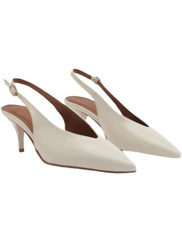 Limoya Slingback Pumps 'Mija' in Beige