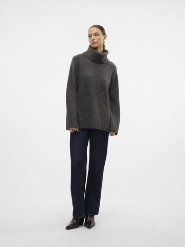 Pullover 'Ingrid' di VERO MODA in grigio