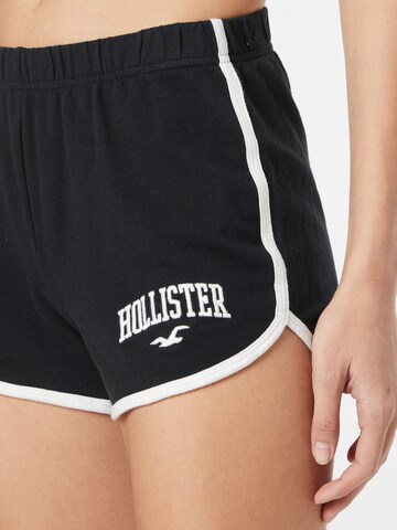 HOLLISTER Normální Kalhoty – černá