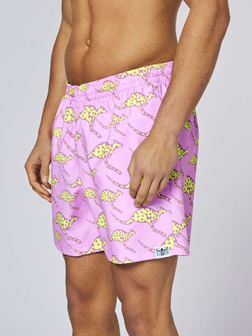CHIEMSEE Board Shorts ' im angesagten Alloverprint ' in Purple