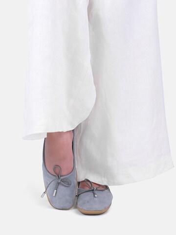 Crickit Ballerina ' OMEGA ' in Blauw: voorkant