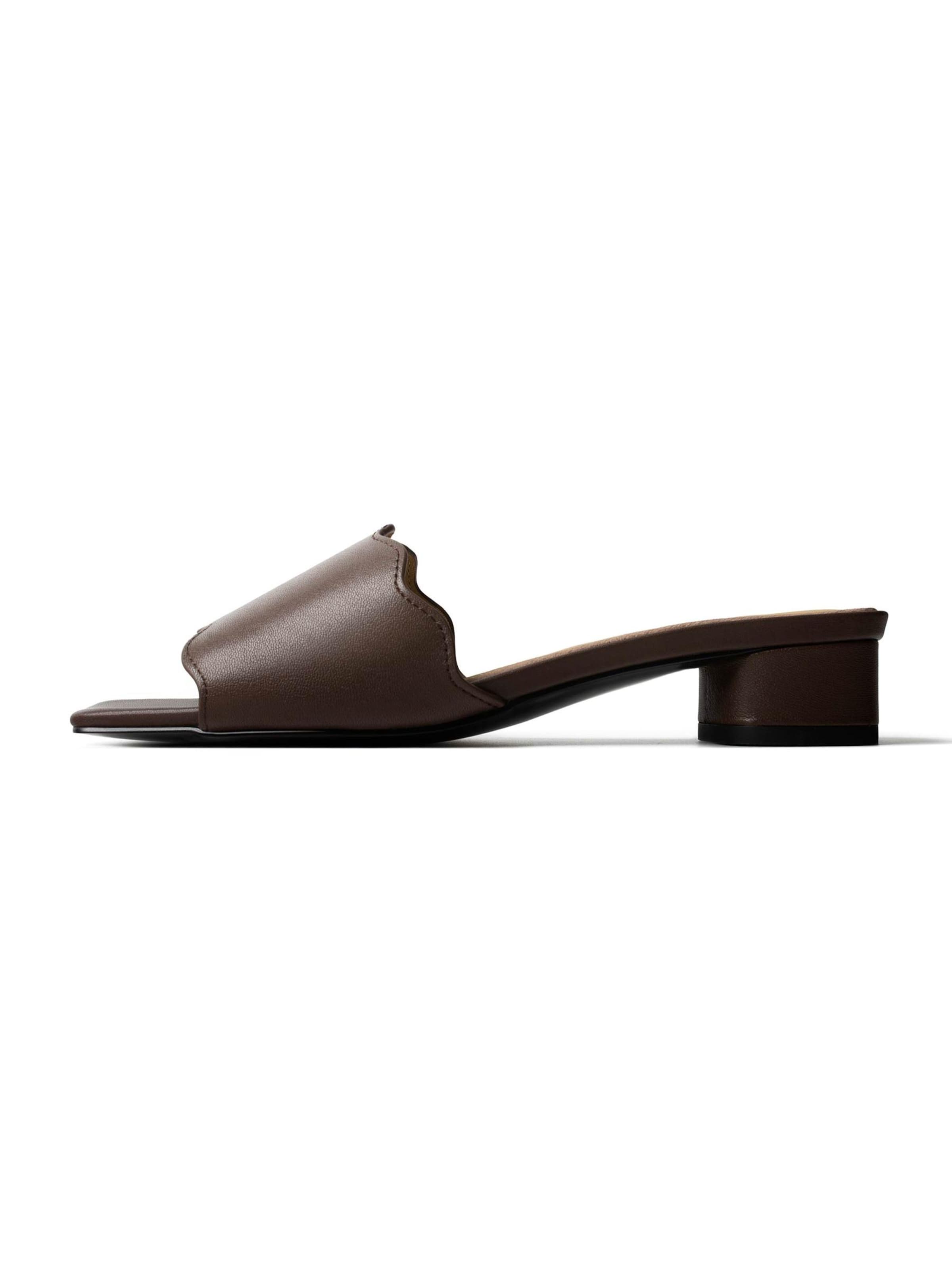 Mule 'ALWAYS IN BLOOM' L37 HANDMADE SHOES en marron : devant