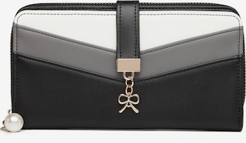 Miss Lulu Wallet in Black: front
