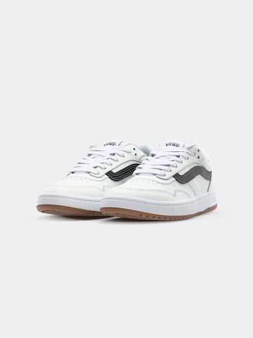 VANS Σνίκερ χαμηλό 'CRUZE 3.0' σε λευκό