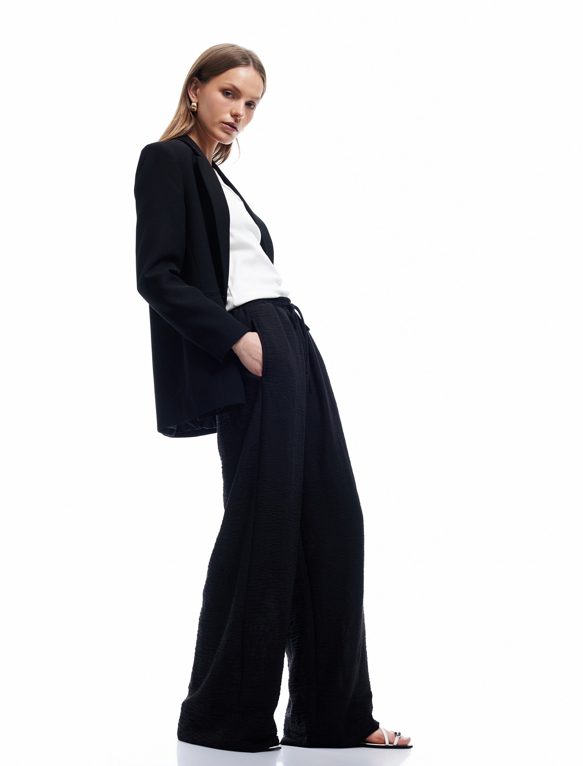 Koton Wide leg Trousers in Black