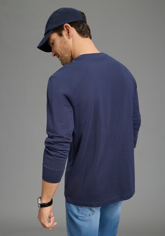 Man's World Shirt in Blue