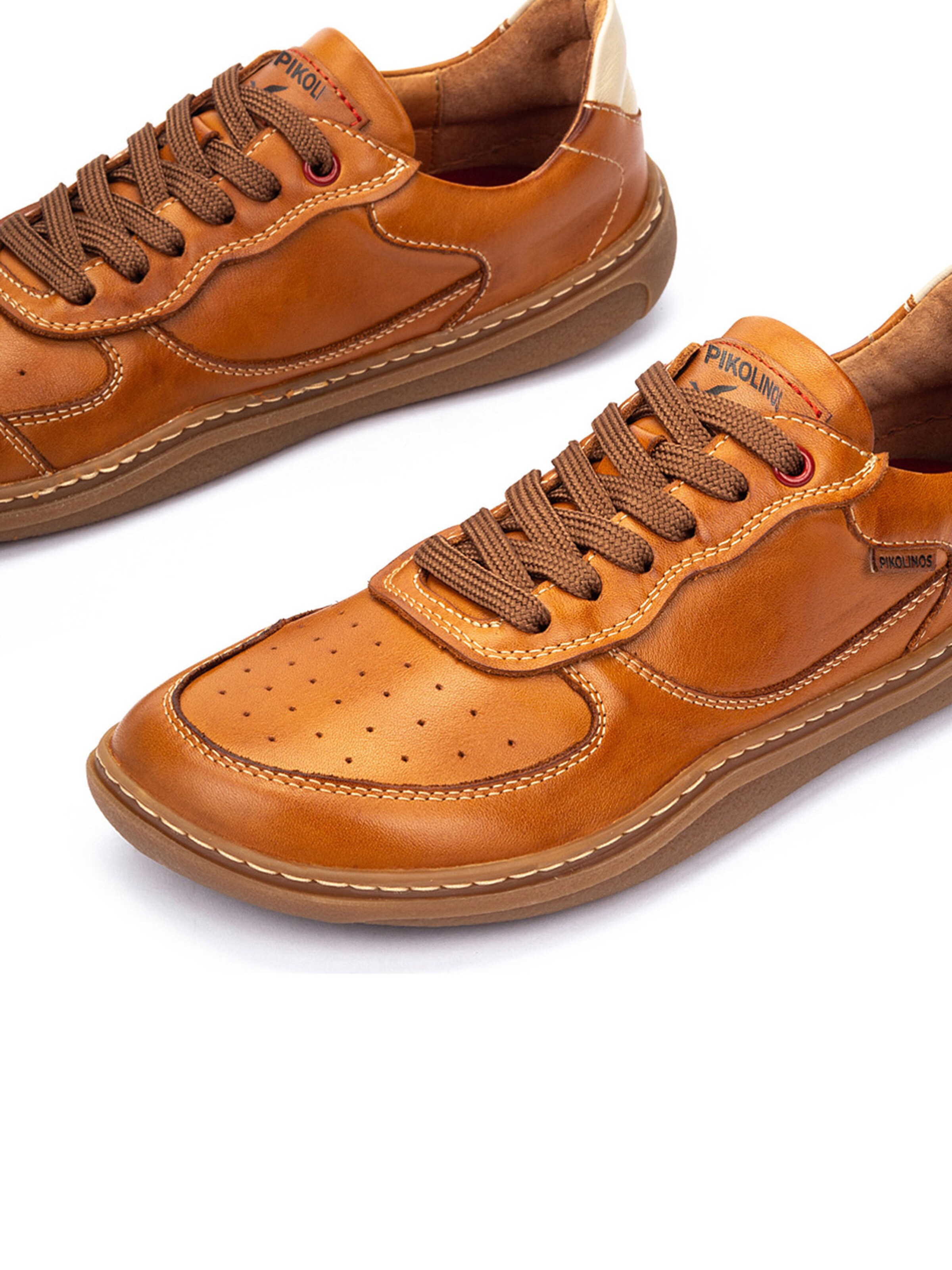 PIKOLINOS - Zapatillas deportivas bajas 'Aranjuez' en marrón