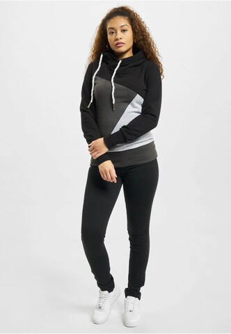 Sweat-shirt 'Panamy' Just Rhyse en noir