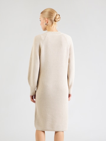s.Oliver Трикотажное платье в Бежевый