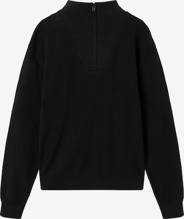 NAME IT Sweater in Black: front