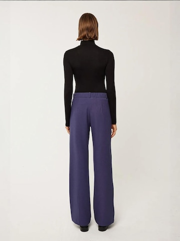 Hiccup - Loosefit Calças com pregas em azul