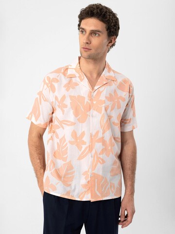 Regular fit Camicia di Antioch in arancione: frontale