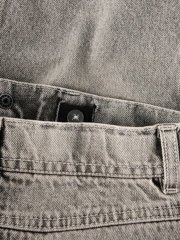 NAME IT Regular Дънки 'NKMRYAN' в сиво